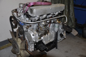 Motor AVIA D 421.85 opravy